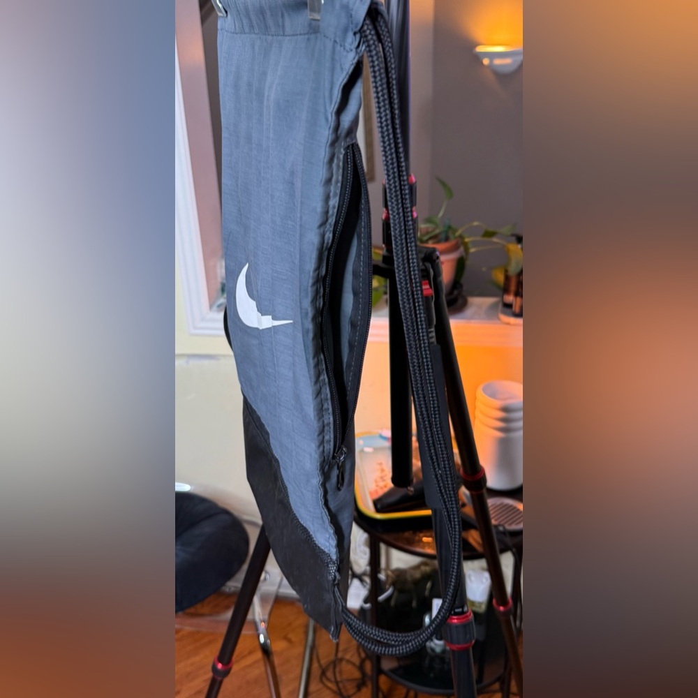 Beautiful Nike Drawstring Bag!!! - Picture 3 of 5